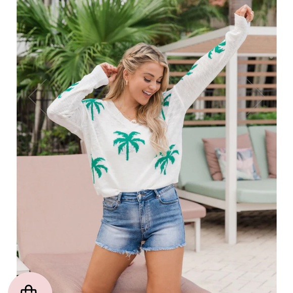 BELOW THE EQUATOR IVORY PALM PRINT SWEATER - Picture 3 of 5